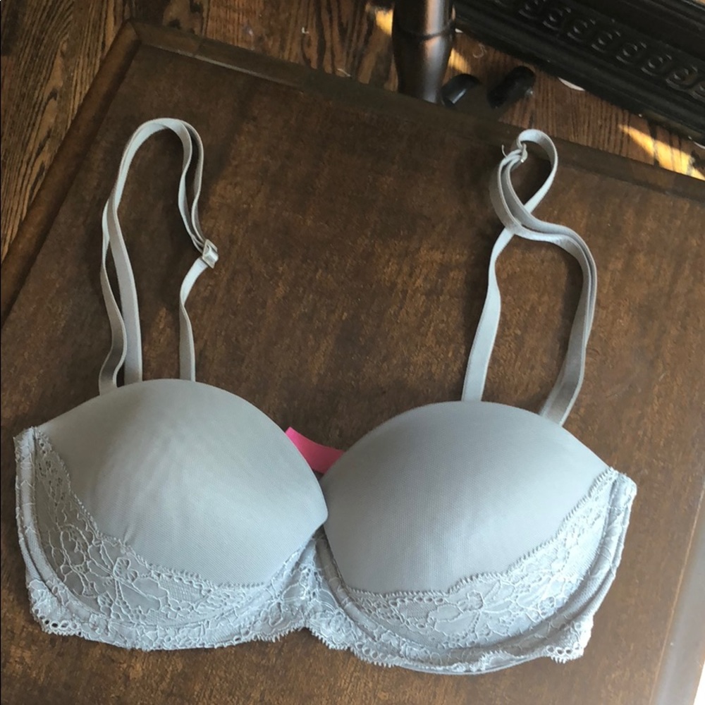 Grey Push Up VS Pink Bra